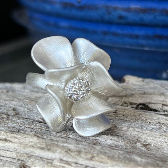 Sheila Fajl Brushed Silver Flower CZ Statement Ring - Picture 11 of 11